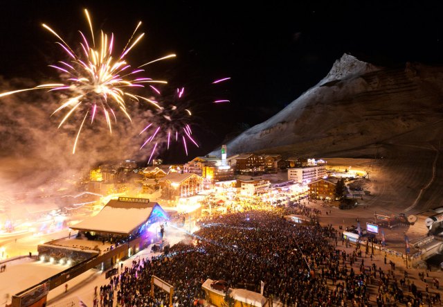 Tignes new year Tignes-by-Fond-Ecran-Image-courtesy-of-www.Tignes.net_